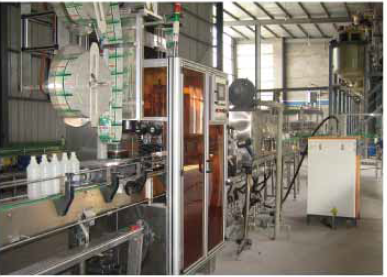 Vattentät och rosttät krymphylsemaskin för PVC- och PET-flaskor