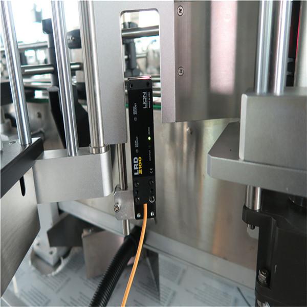 Rond flaska automatisk märkningsmaskin för drycker / daglig kemikalie