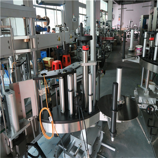 Plast- / glasflaska Dubbelsidig märkningsmaskin, fyrkantig flaskmärkning